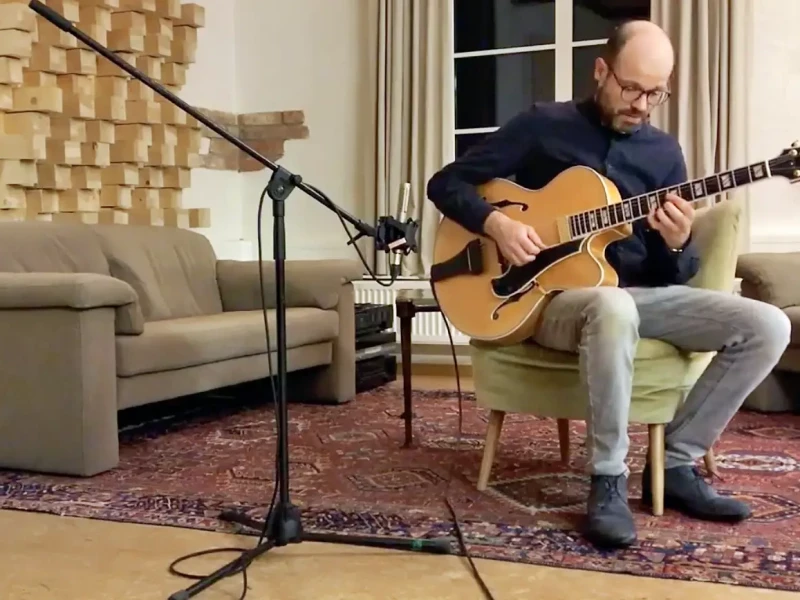 Sch&ouml;ne T&ouml;ne: Sonntag J17X Standard zum H&ouml;ren